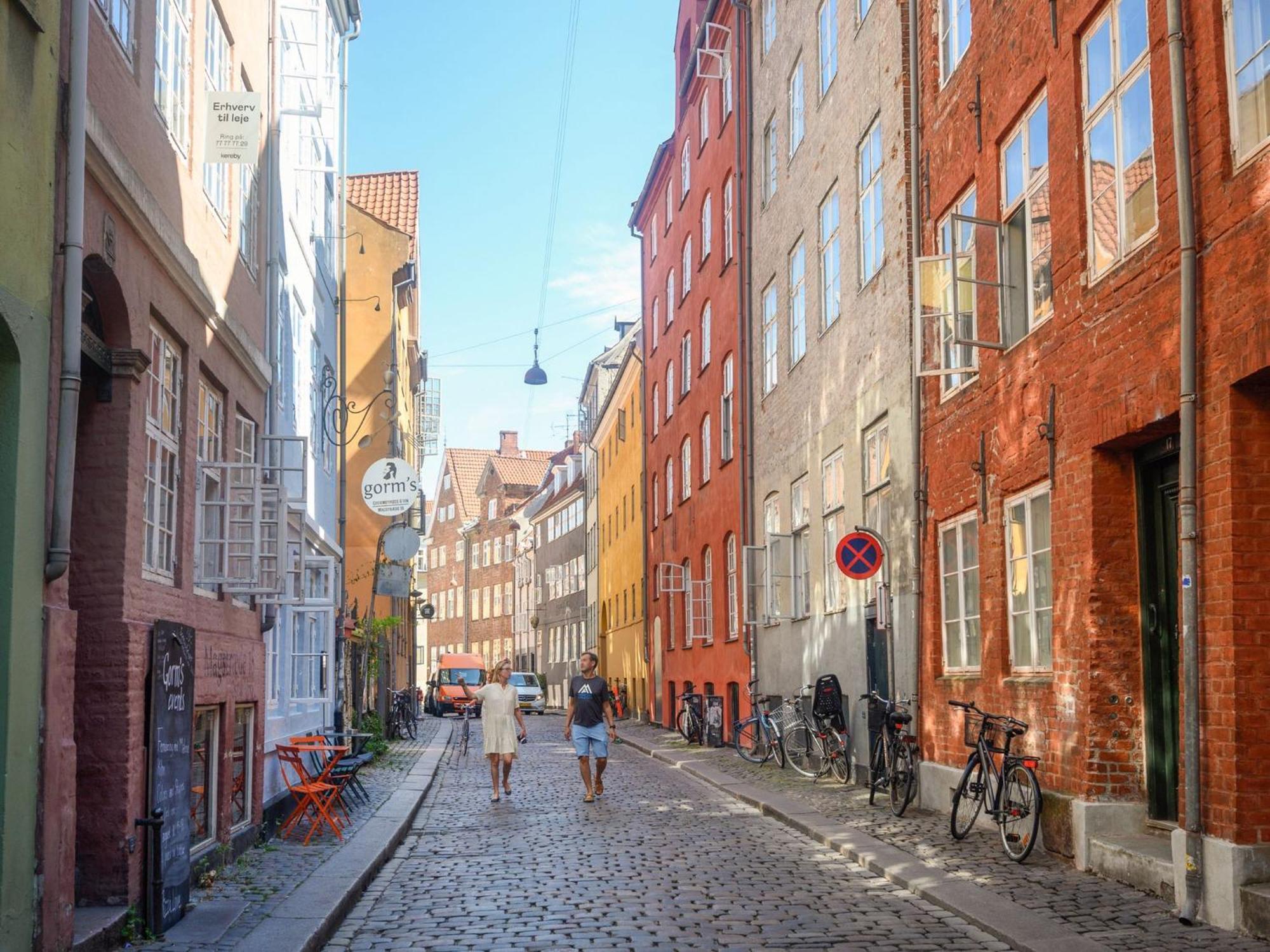 Sanders Square - Spacious Six-Bedroom Apartment Near Amalienborg โคเปนเฮเกน ภายนอก รูปภาพ